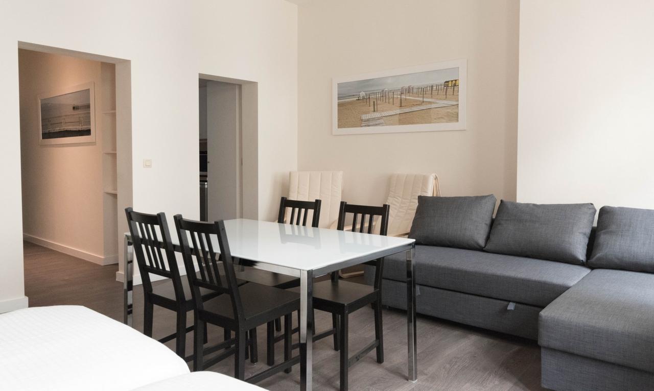 City Center Apartments Grand Place Brussel Bagian luar foto