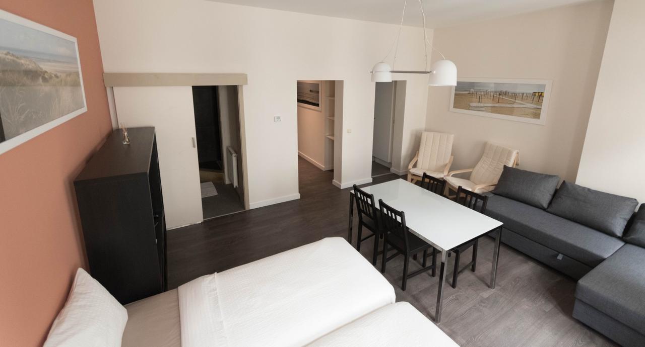 City Center Apartments Grand Place Brussel Bagian luar foto