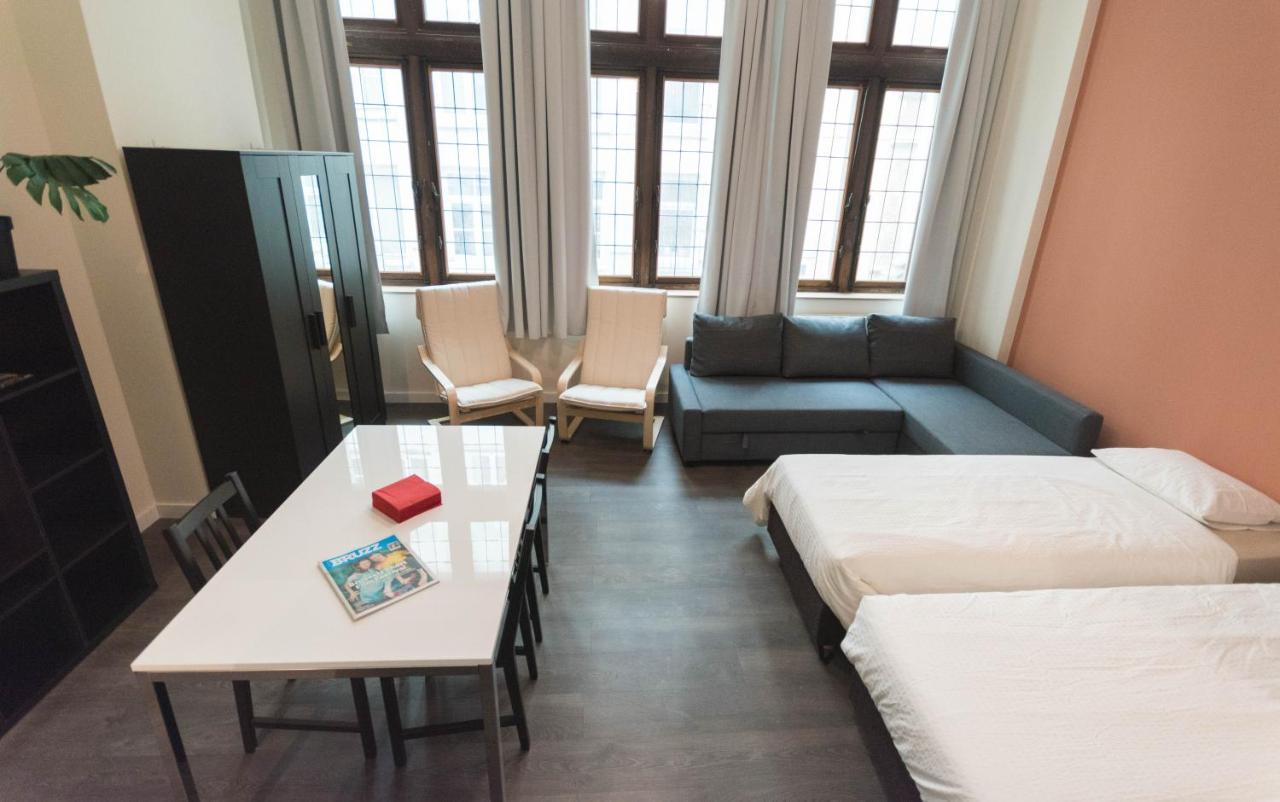 City Center Apartments Grand Place Brussel Bagian luar foto