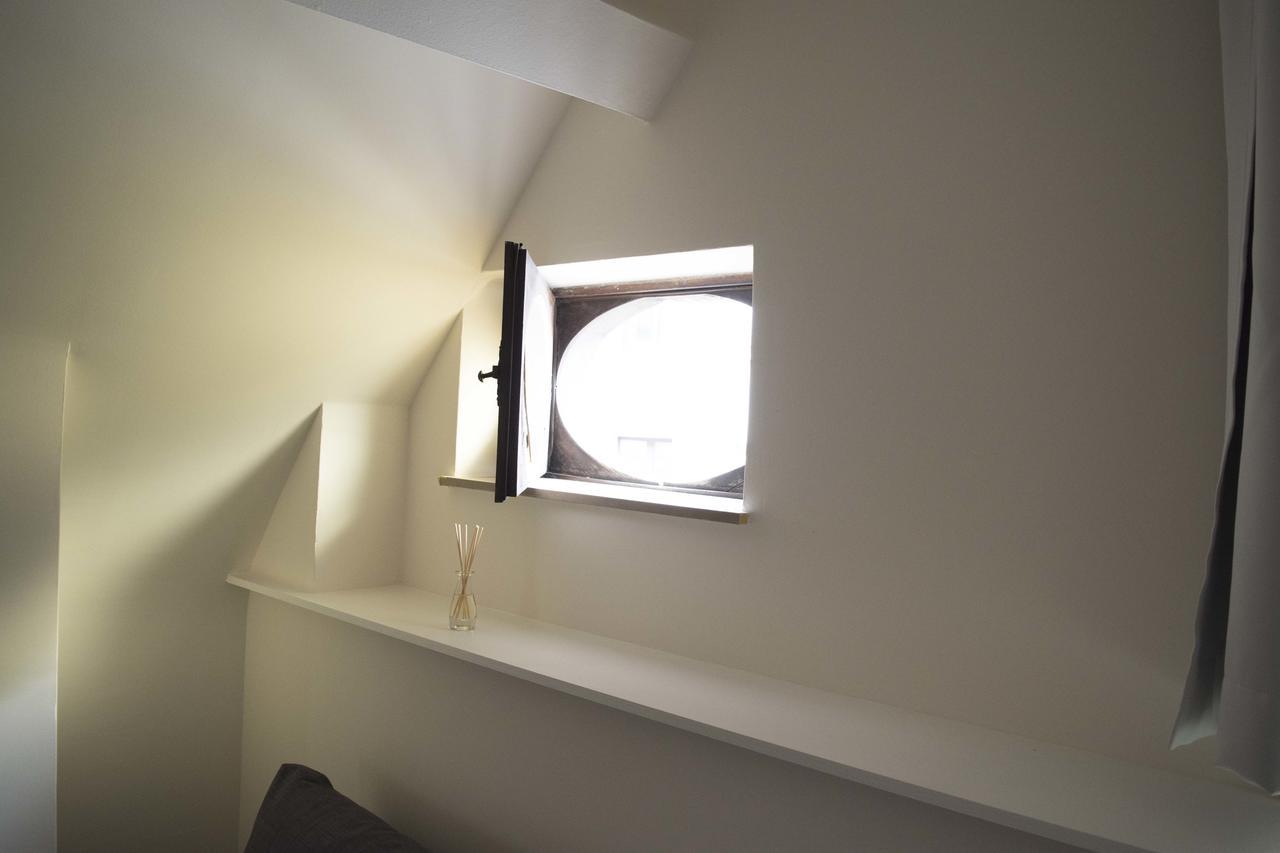City Center Apartments Grand Place Brussel Bagian luar foto